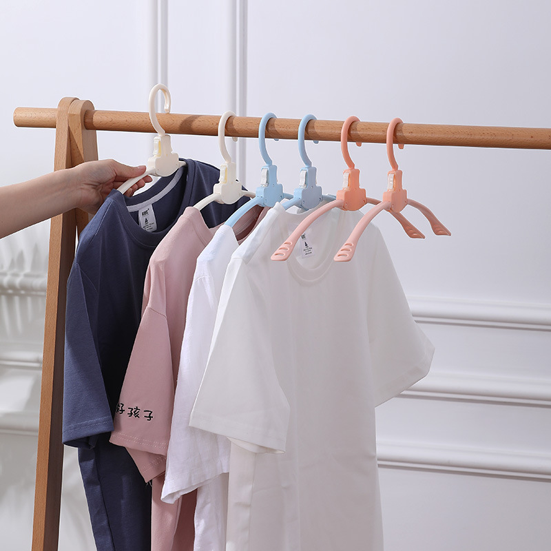 Anti-slip magic plastic foldable clothes rack for travel and business trips, portable travel clothes drying rack and hanging clothes hanger details Picture