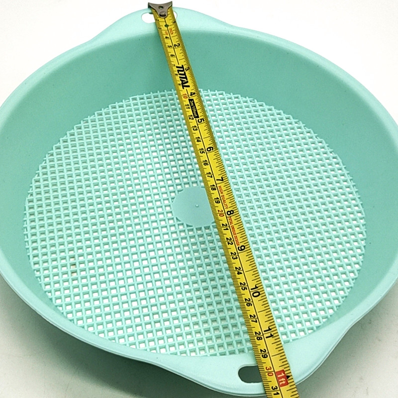 Sunshine Department Store's draining fruit plate, creative fruit plate, snack plate, nut plate, household plastic fruit plate, multi-functional vegetable washing plate Application Scenario