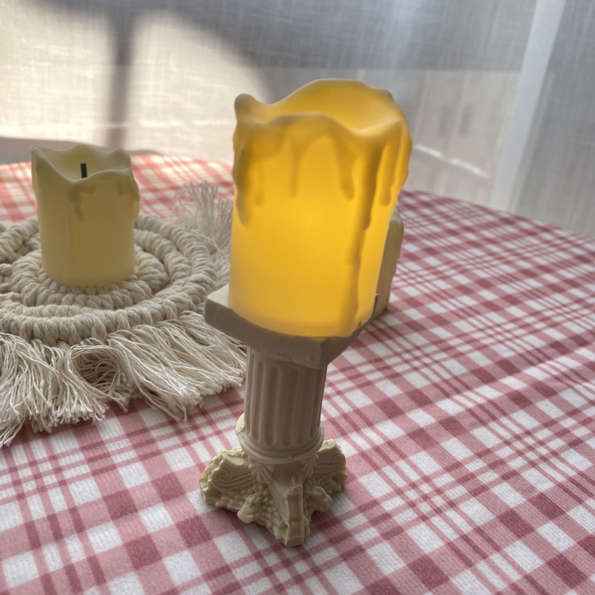 Simulated LED candle lamp decorative handicrafts and ornaments Application Scenario