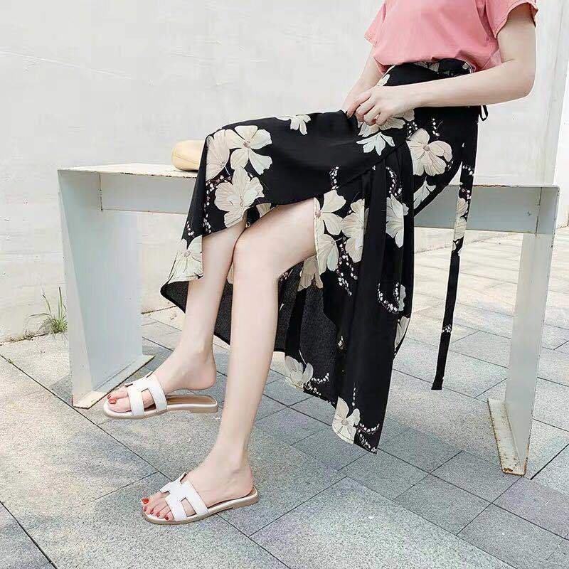 Summer breathable floral one-piece lace-up skirt, wrap skirt, mid-length loose beach vacation skirt trend details Picture