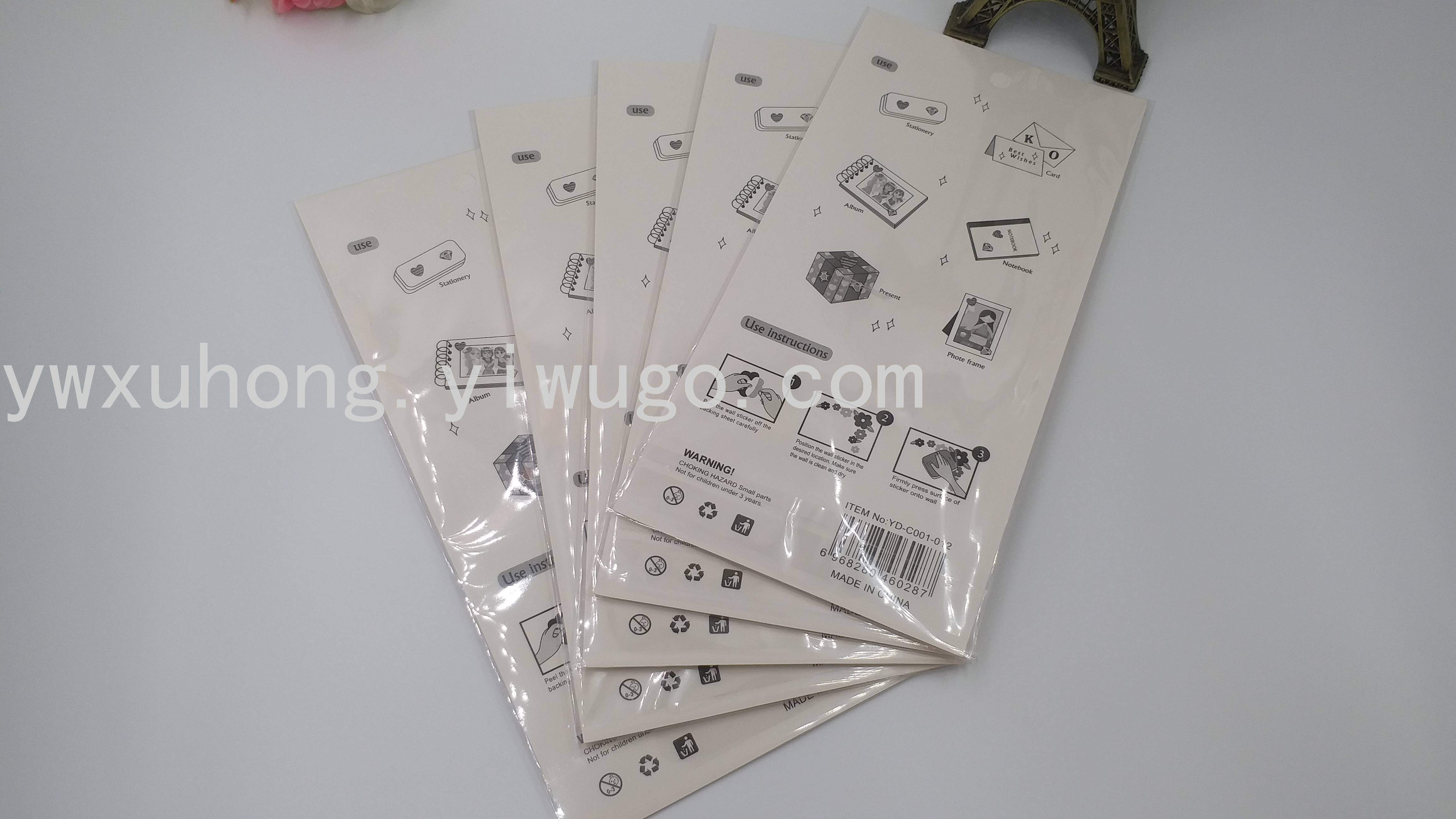 Novelty stickers, numbers, letters, gilding, rocking stickers, swing stickers, three-dimensional sequined stickers, stickers YD-C Application Scenario