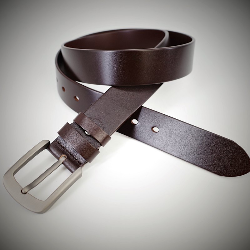 New solid-color casual and individualistic men's leather single-loop fashionable and elegant belt with needle buckle is in stock Application Scenario