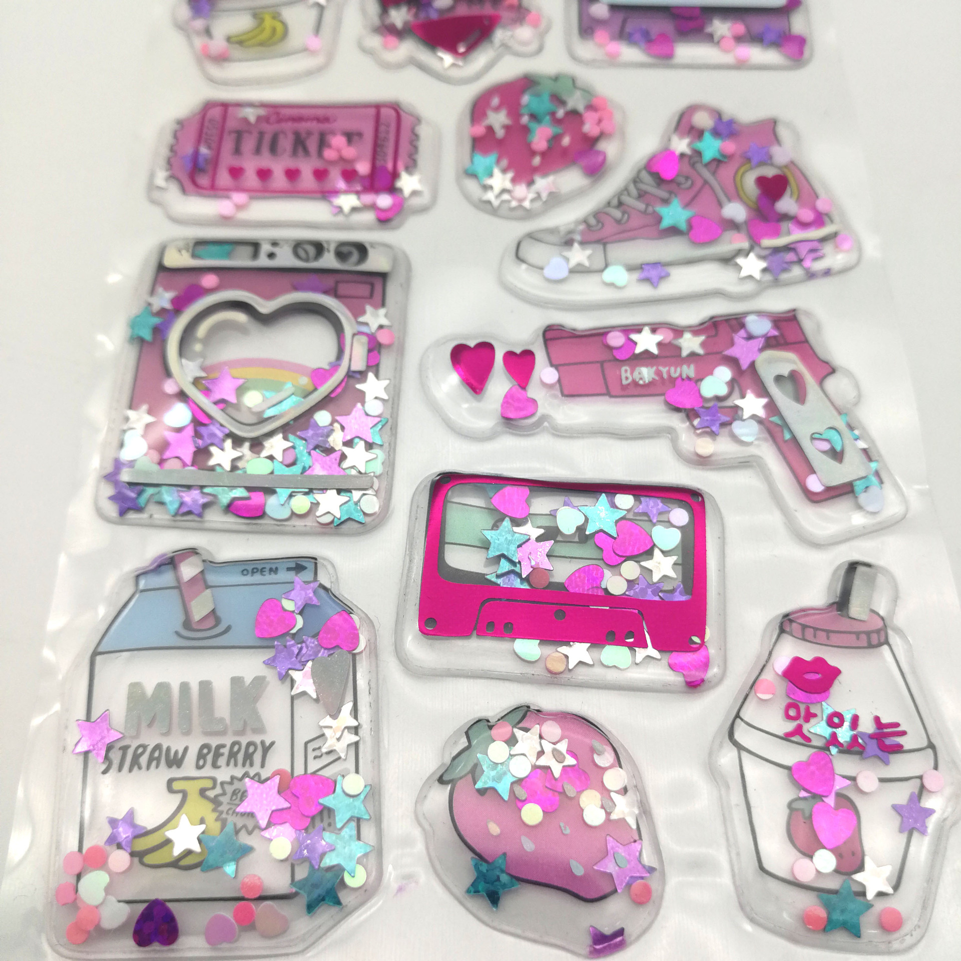 Children's stickers, shiny and gilded rocking stickers, 3d stereoscopic sand stickers, fresh and cute cakes, heart-shaped toys details Picture