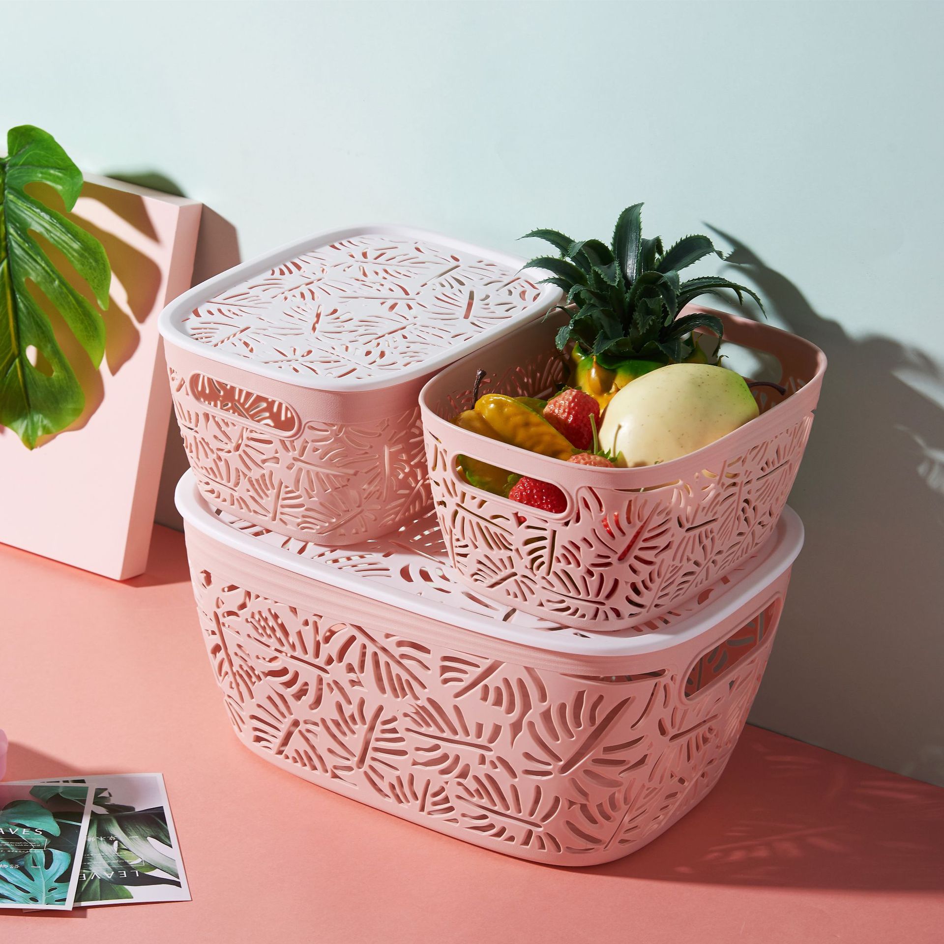 Desktop storage basket, plastic hollowed-out storage basket, kitchen snack and sundries storage box, rectangular bathroom bath basket details Picture