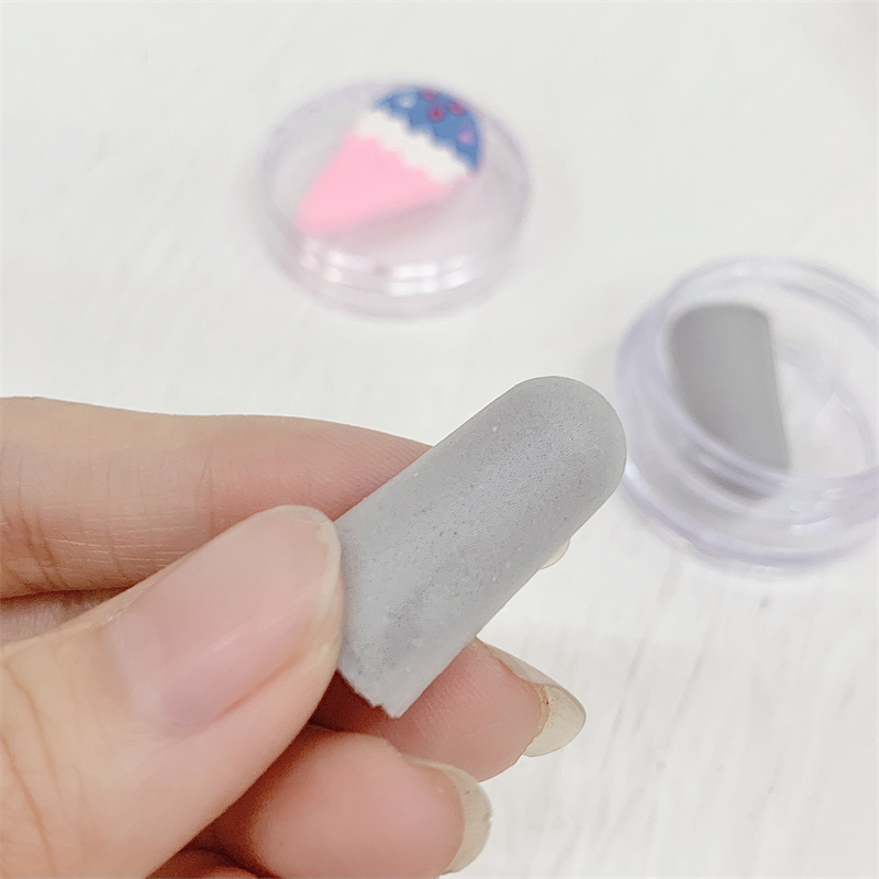小商品配送白底实物图