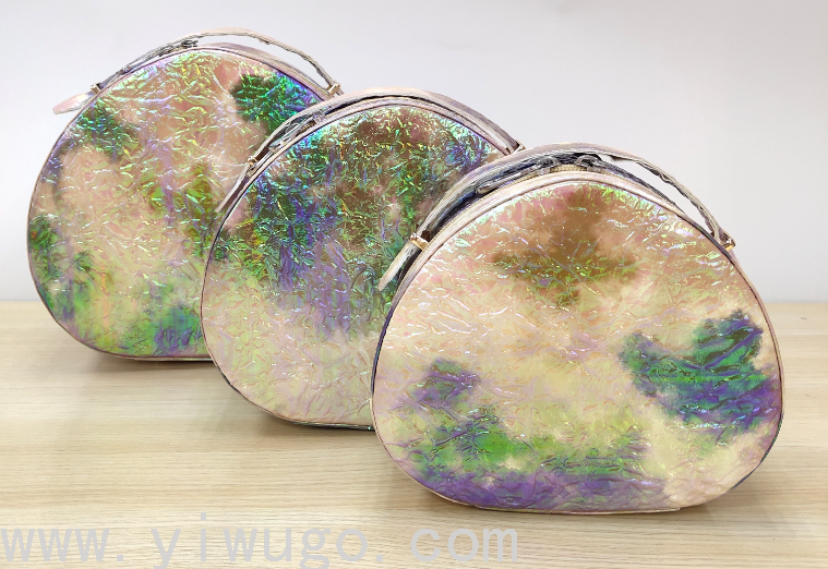 Adiva's new heart-painted large-capacity three-piece makeup portable travel storage waterproof toiletry bag Specification image
