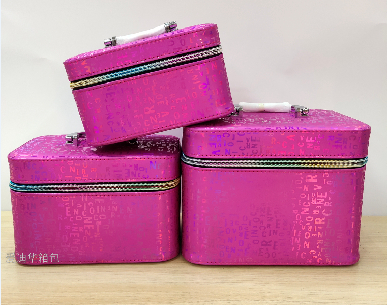 The new square letter pattern large-capacity three-piece set cosmetic portable travel storage waterproof toiletry bag from Adiva Application Scenario