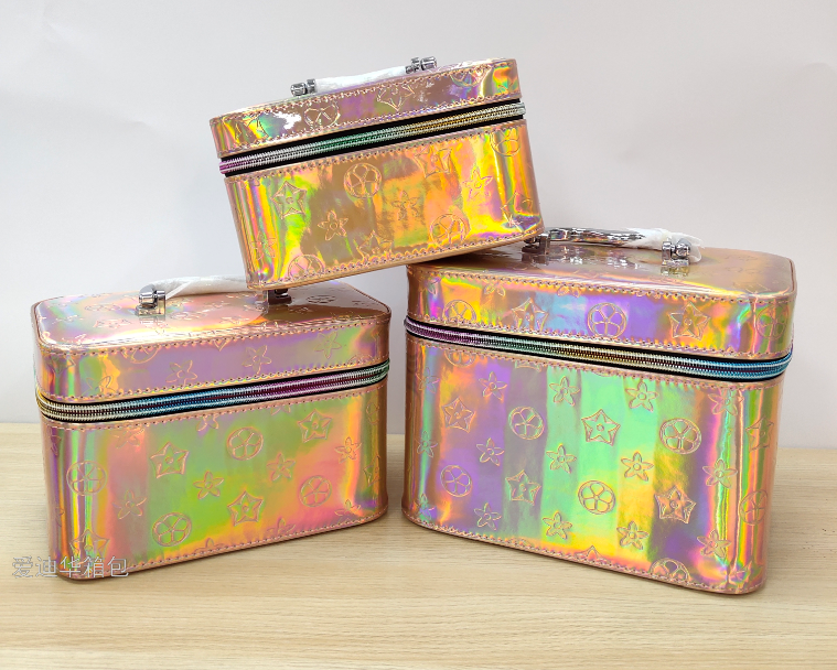 The new "Big Star" large-capacity three-piece makeup portable travel storage waterproof toiletry bag from Adiwa