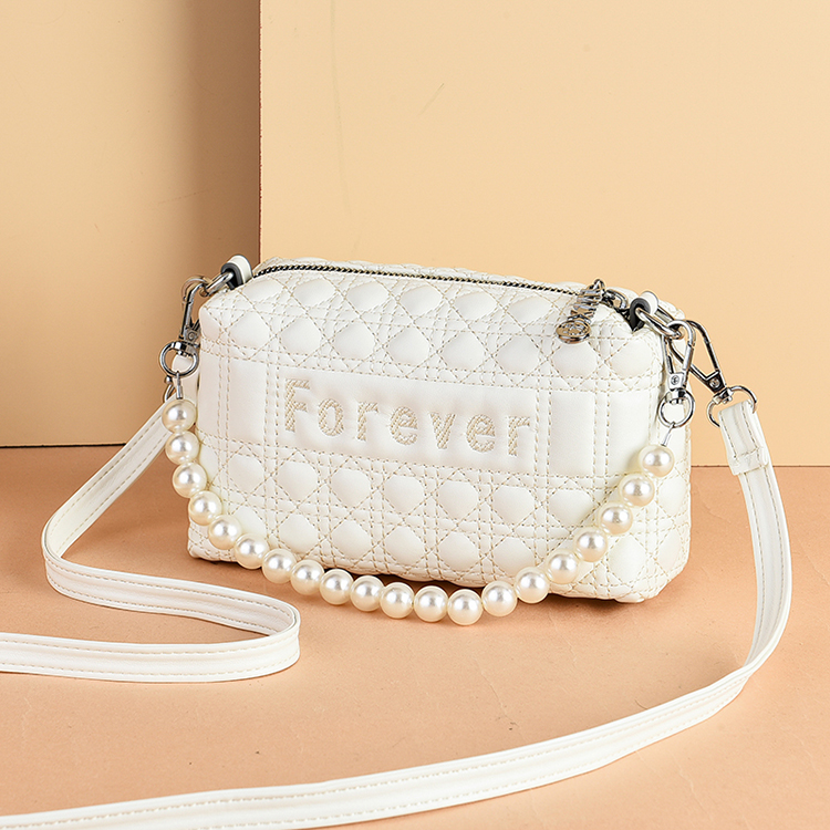 A06 women's bag new versatile cross-body bag fashion single shoulder small bag