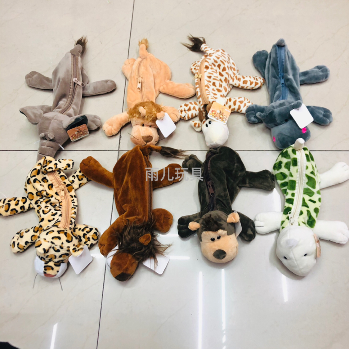 Plush pen case, portable dog pen case, student pen case, export pen case for foreign trade Item Picture