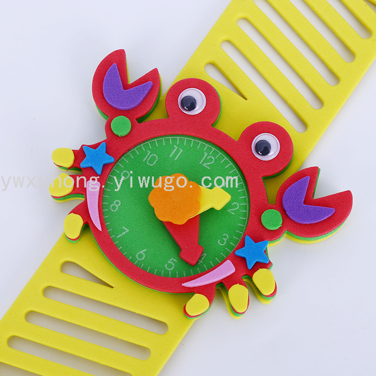 New sticker EVA adhesive watch, kindergarten handmade DIY material package, cartoon animal children's watch Item Picture