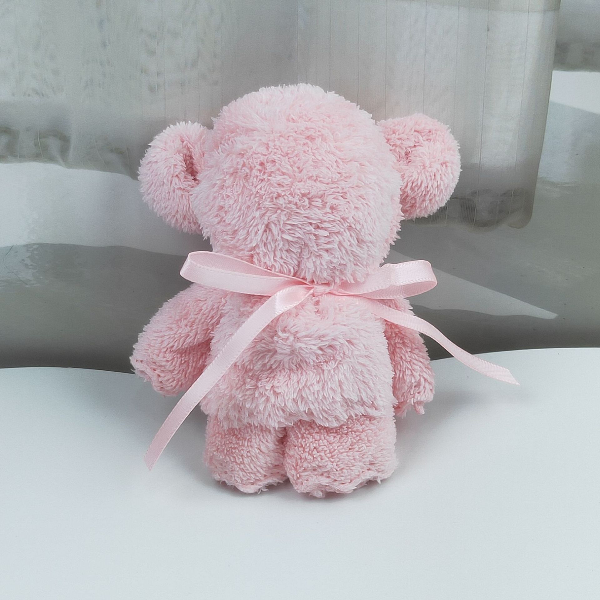 Coral fleece folding shaped towel, little bear wedding return gift, exquisite gift for baby full moon banquet, wholesale of small gifts Application Scenario
