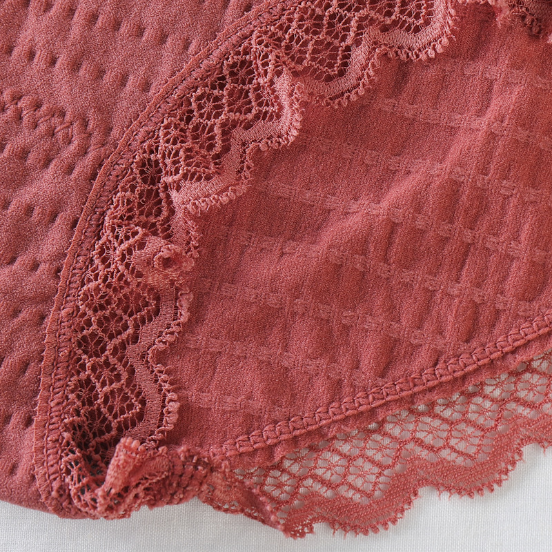 Bubble pants, women's cotton crotch ice silk breathable, plus-size, plump girls mid-waist lace triangle shorts Item Picture