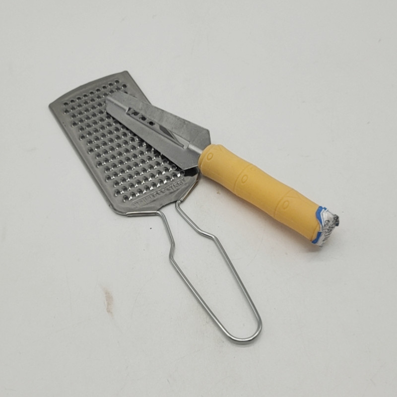 Sunshine Department Store stainless steel manual shredder, household kitchen grater, vegetable slicer, fruit grater, scraper Specification image