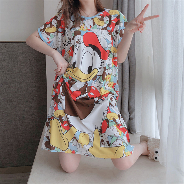 Summer double-sided printed 180-pound overweight milk thread cartoon short-sleeved loose large-sized sleeping dress wholesale Application Scenario