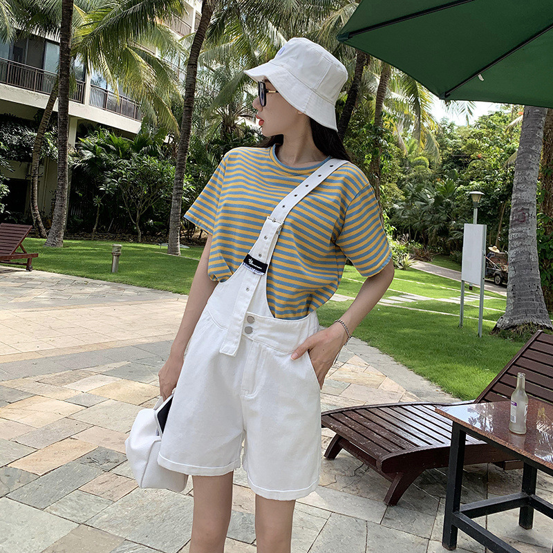 Summer retro salt single-shoulder overalls for women 2021 new style fashionable and youthful thin denim shorts, Korean style loose details Picture