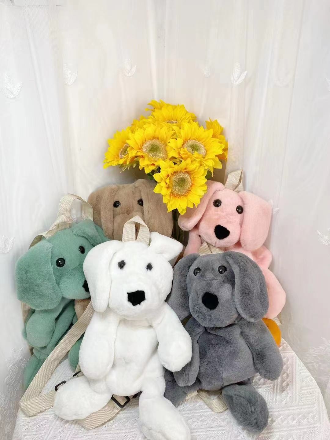 兔毛包卡通玩具包毛绒手机挎包链条包；毛绒玩具