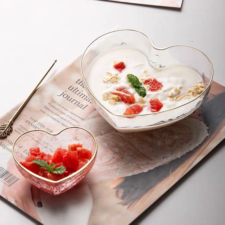 Japanese creative love salad bowl ins style fruit salad bowl heart-shaped bowl crystal glass bowl colorful dessert bowl