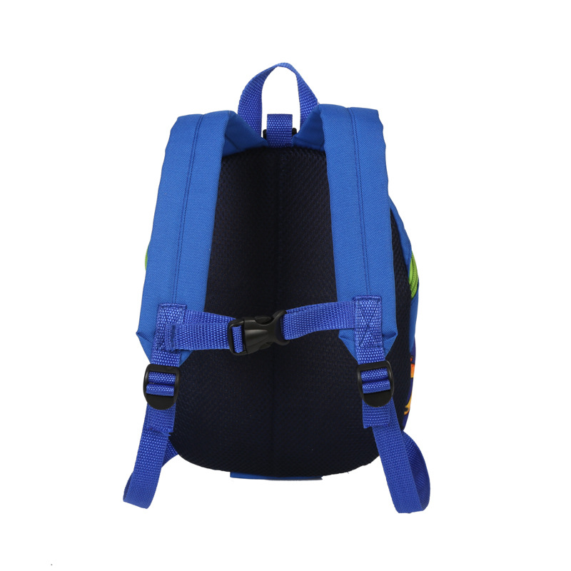 Factory wholesale cross-border little dinosaur backpacks for boys and girls, baby kindergarten schoolbags, children's anti-wandering bags Application Scenario