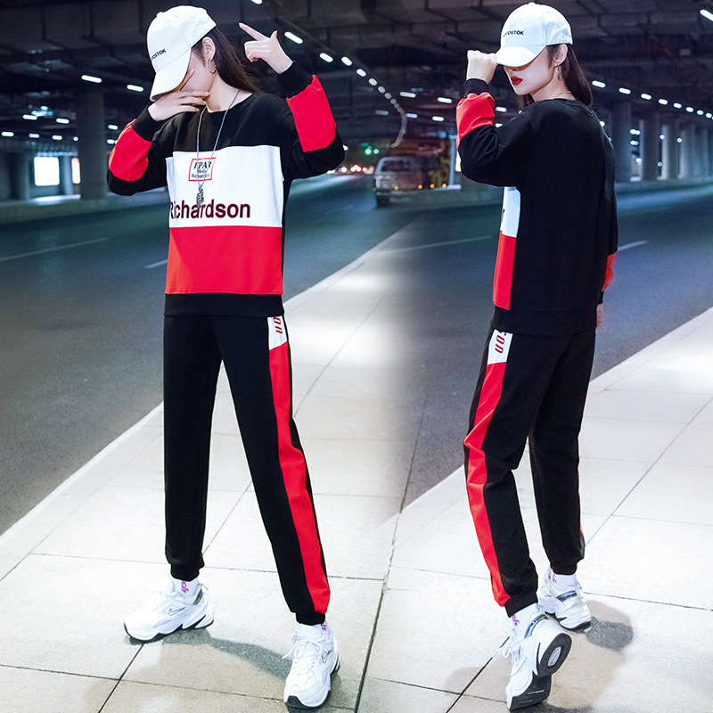2021 Early Spring new fashion sportswear casual set, trendy and versatile, fresh and light style, slimming and leg-lengthening two-piece set details Picture