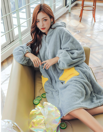 Star nightgown woman winter coral velvet nightgown woman double thick long can wear nightgown woman nightdress home wear