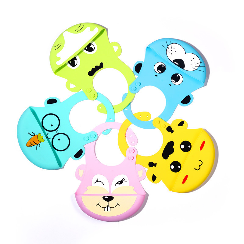 Foshan Source Factory customizes food-grade baby silicone bibs, saliva wipes and creative cartoon baby food bags