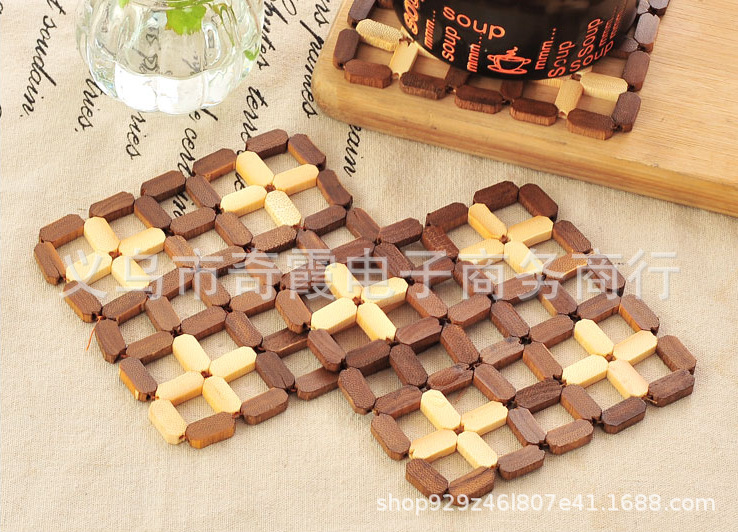 Bamboo placemats, heat insulation pads, square tableware, plates, table MATS, plate MATS, anti-heat pads, pot MATS, bowl MATS, table MATS details Picture