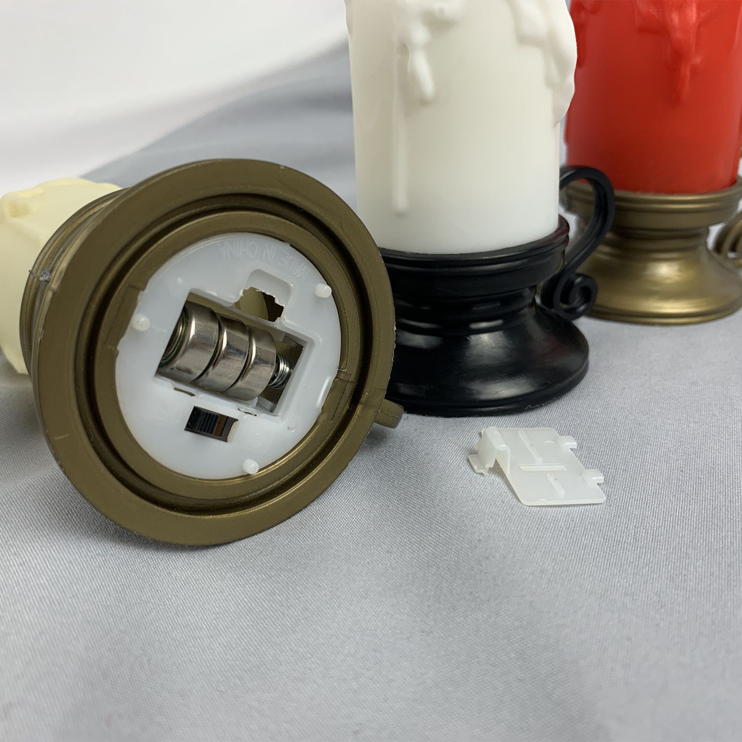 LED electronic candle lamp, wine glass simulation, swinging candle lamp, decorative handicrafts and ornaments Specification image