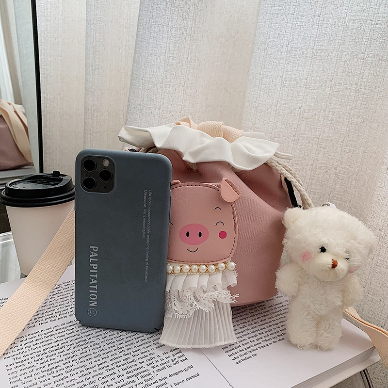 Canvas Korean-style Instagram cartoon cute crossbody bag for summer 2021 Japanese girl soft girl student single-shoulder bucket bag Application Scenario
