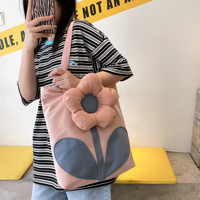 Cute flower bag for women 2021 new Korean style fashionable summer color-blocked single-shoulder large capacity student canvas bag, trendy Specification image