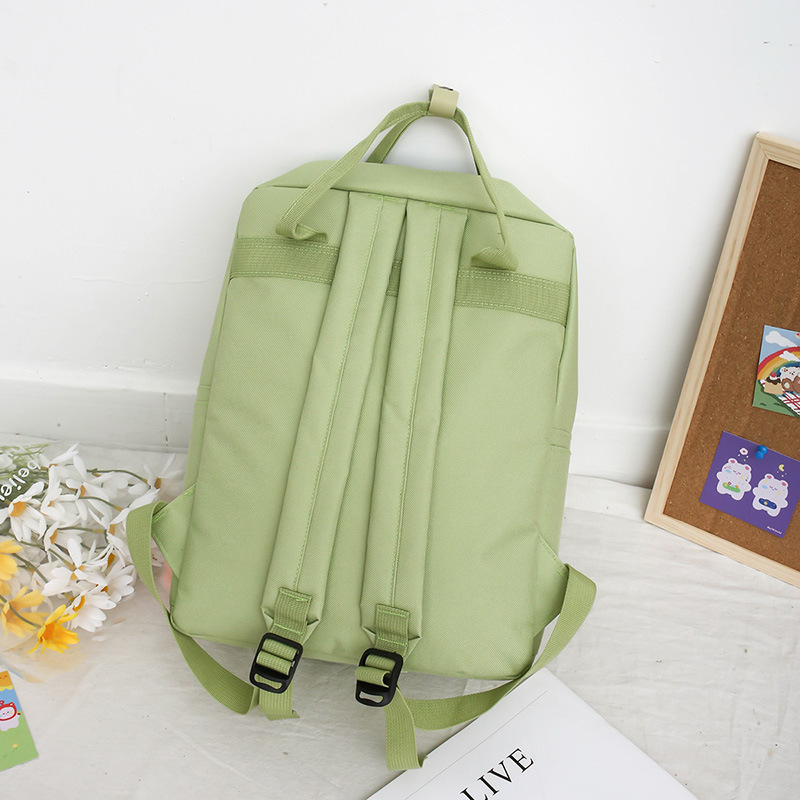Canvas hand-held backpack, a fashionable Korean-style forest-themed, fresh schoolbag for girls, simple and versatile, a trend of casual backpacks Application Scenario