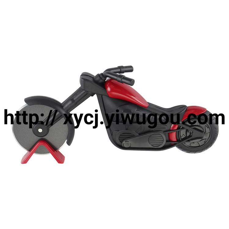 New creative pizza cutter