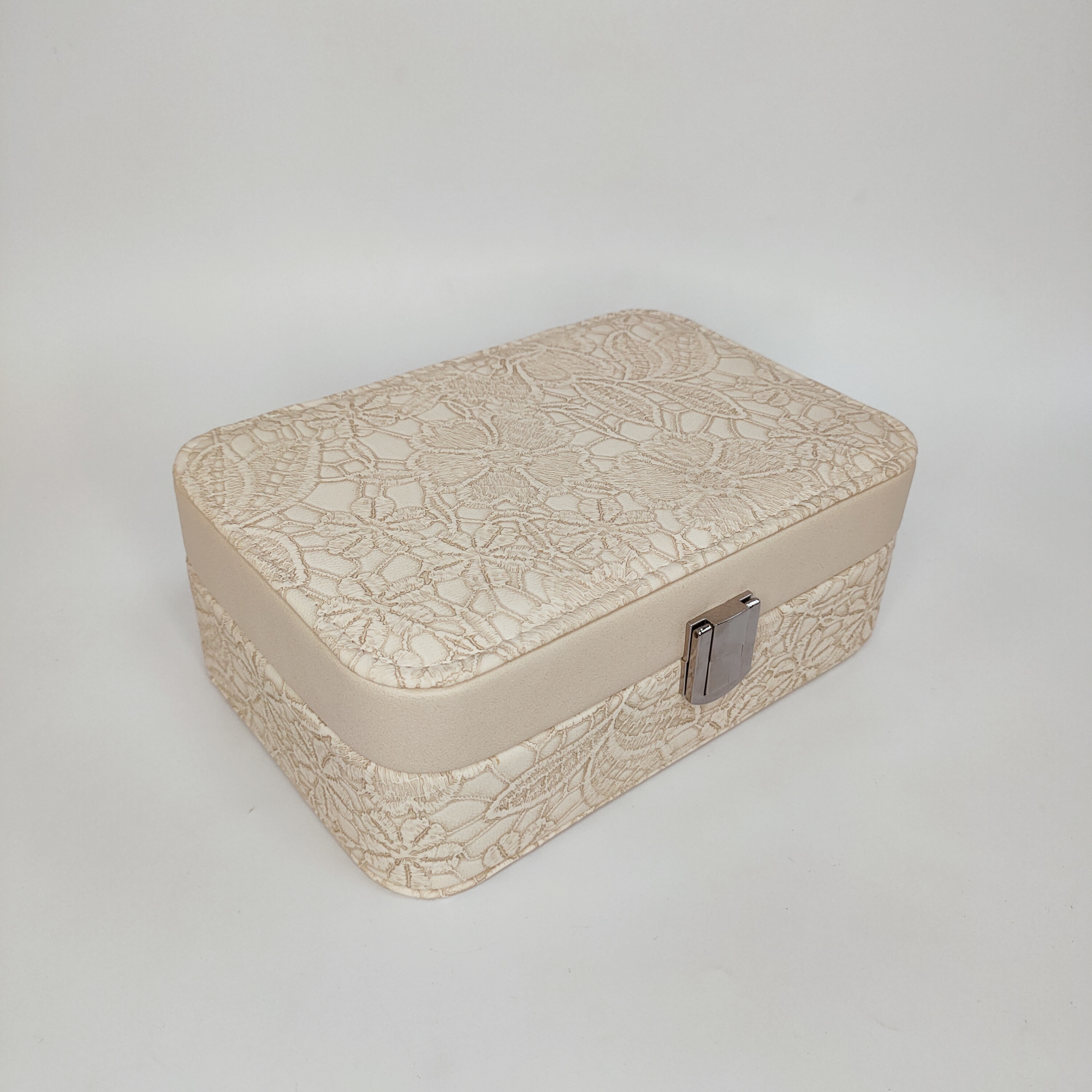 New light luxury and fashionable European-style ins jewelry box for storing earrings, necklaces, high-end retro style and exquisite storage box details Picture