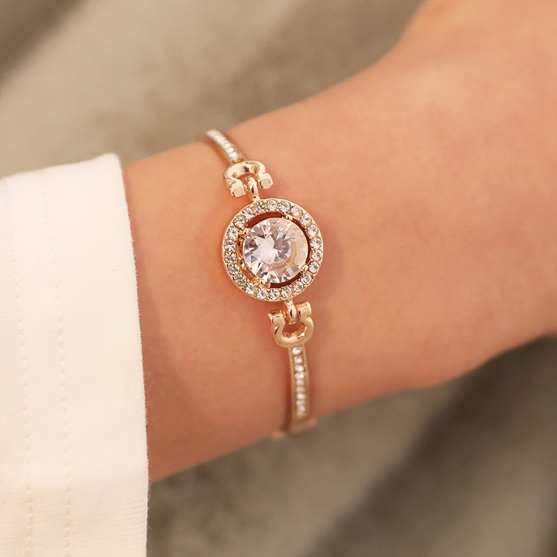 Korean-style fashion and creative jewelry, bracelets and accessories, Taobao mall street stall supply, women's zircon bracelets, crystal ornaments Specification drawing