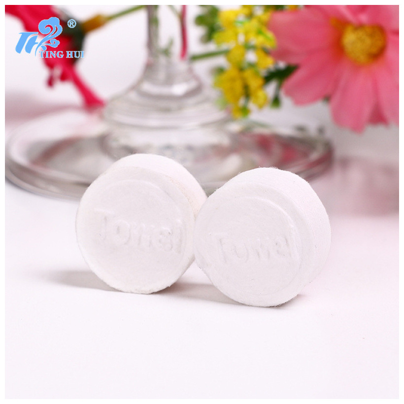 Wholesale of fully adhesive non-woven fabric compressed small square towels and bare compressed towels available for customization Item Picture