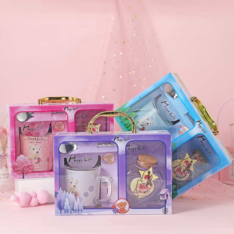 Wholesale of exquisite small gifts for your girlfriend and teacher, featuring a glittering wishing bottle, glass cup and luminous handicrafts full figure