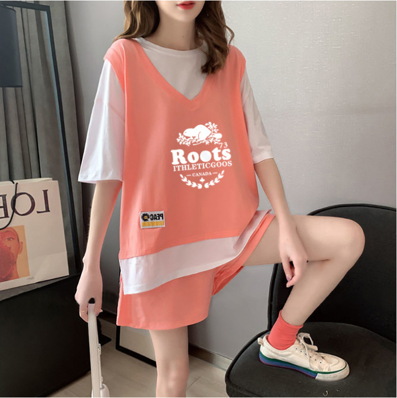 A two-piece short pants casual sportswear set for women in summer, Korean style short-sleeved sportswear, fashionable, loose and youthful two-piece set details Picture