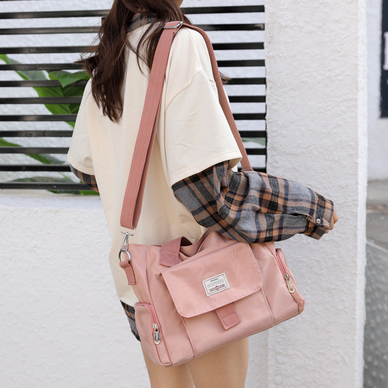 2021 New style Women's multi-layered lightweight single-shoulder crossbody bag, Oxford cloth large-capacity women's handbag Specification image