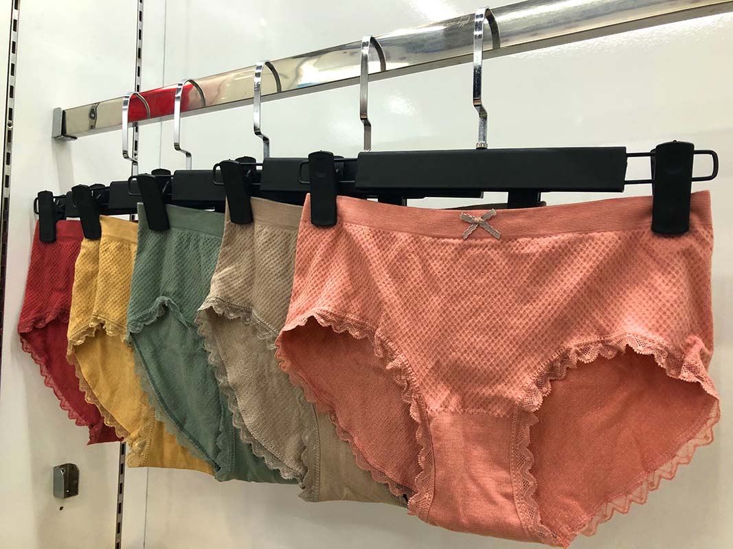 2021 new Japanese Fairy Bubble underwear Female graphene pure cotton inner mid-low waist cotton woven love 007 thumbnail