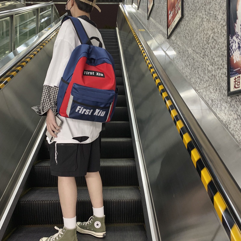 儿童休闲双肩包实物图