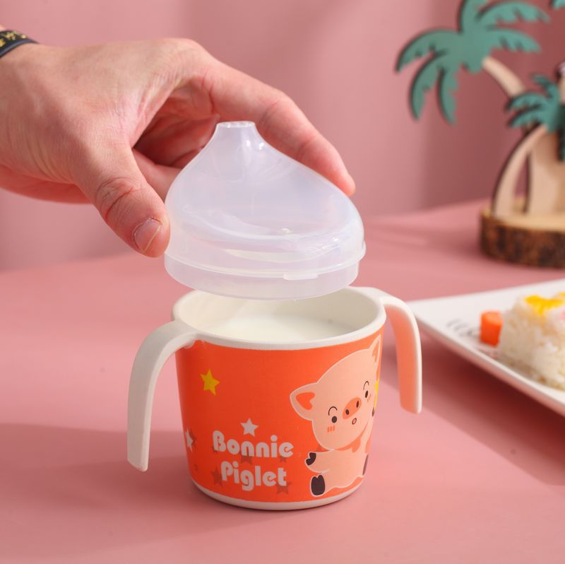 Children's tableware, bamboo fiber children's learning and drinking cups, baby drinking and beverage milk cups with handles, customized gifts Application Scenario