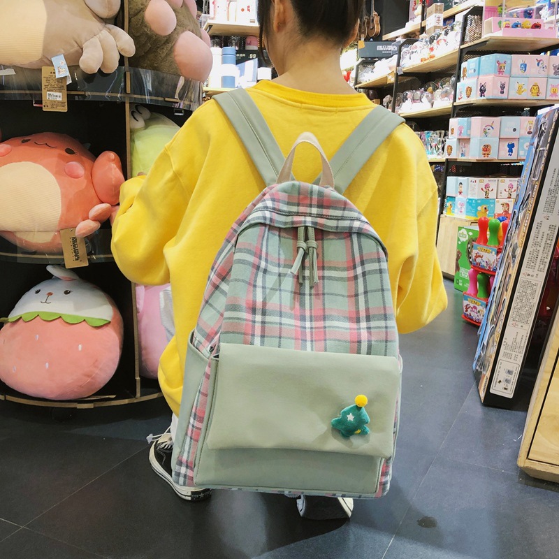 箱包产品图