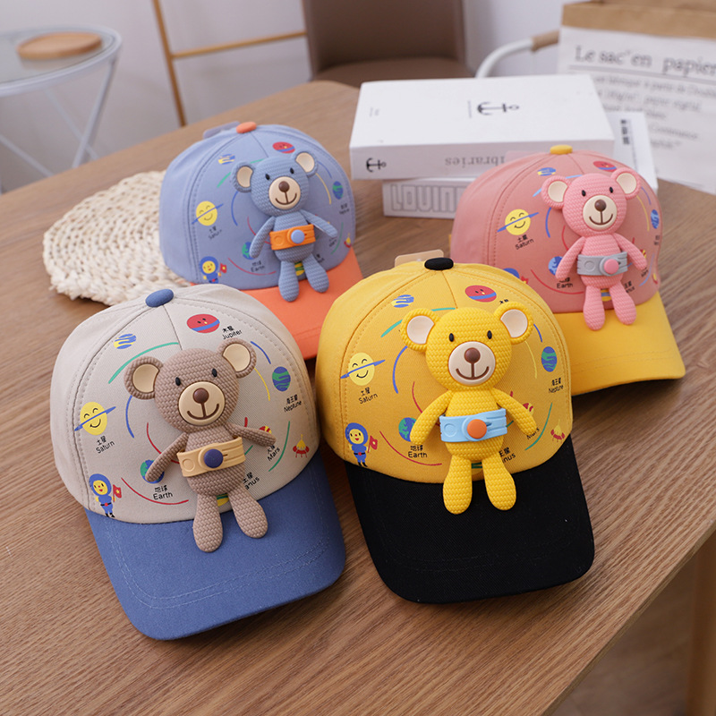 The wholesale trend of the new spring detachable little bear baby sunshade baseball caps from South Korea is in full swing