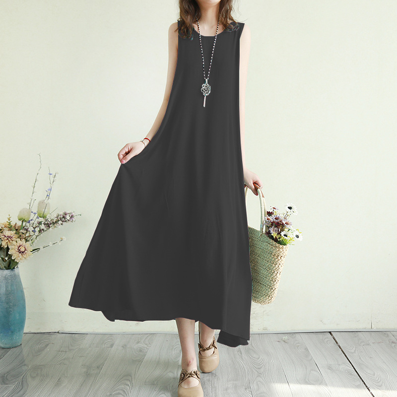 The 2020 summer new mid-length vest dress for women is paired with a loose sleeveless dress to make them look slimmer. It's a large-sized chiffon dress Specification image