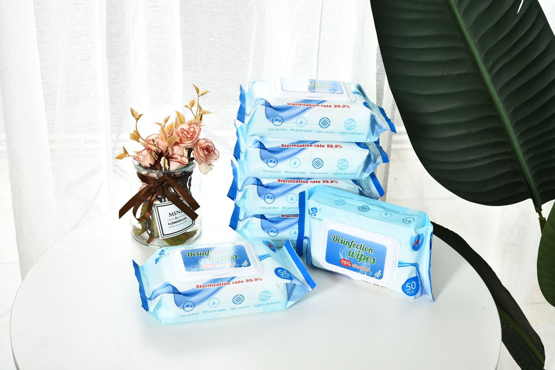 Wholesale of English version wet wipes: 75% alcohol disinfectant wet wipes, 50 pieces each, sterilizing and disinfecting wet wipes
