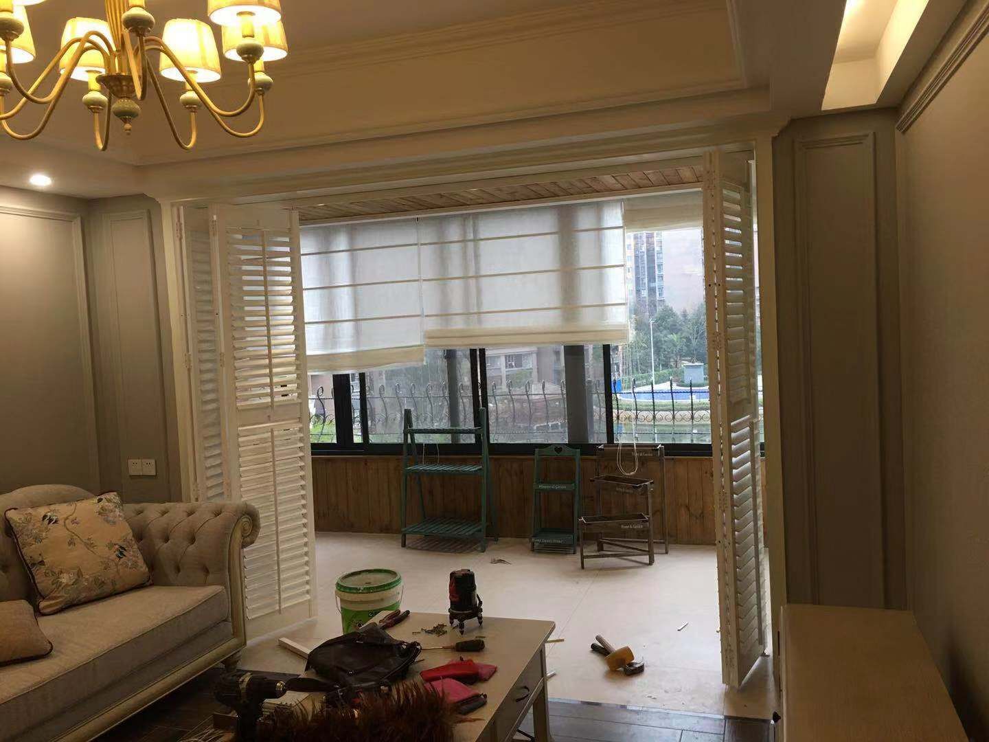 Factory direct sales of European-style solid wood louver doors and blinds. No need for drilling in bathrooms. On-site installation in Jiangsu, Zhejiang and Shanghai details Picture