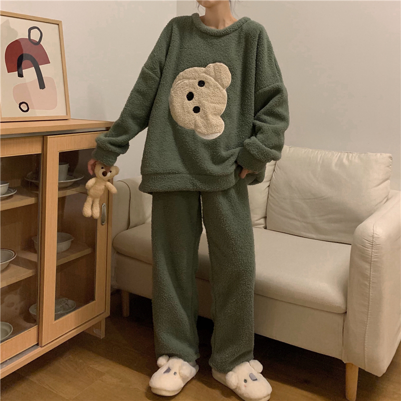 Nightwear spring and autumn female coral velvet couple furry can wear a lovely thick home suit set of two sets