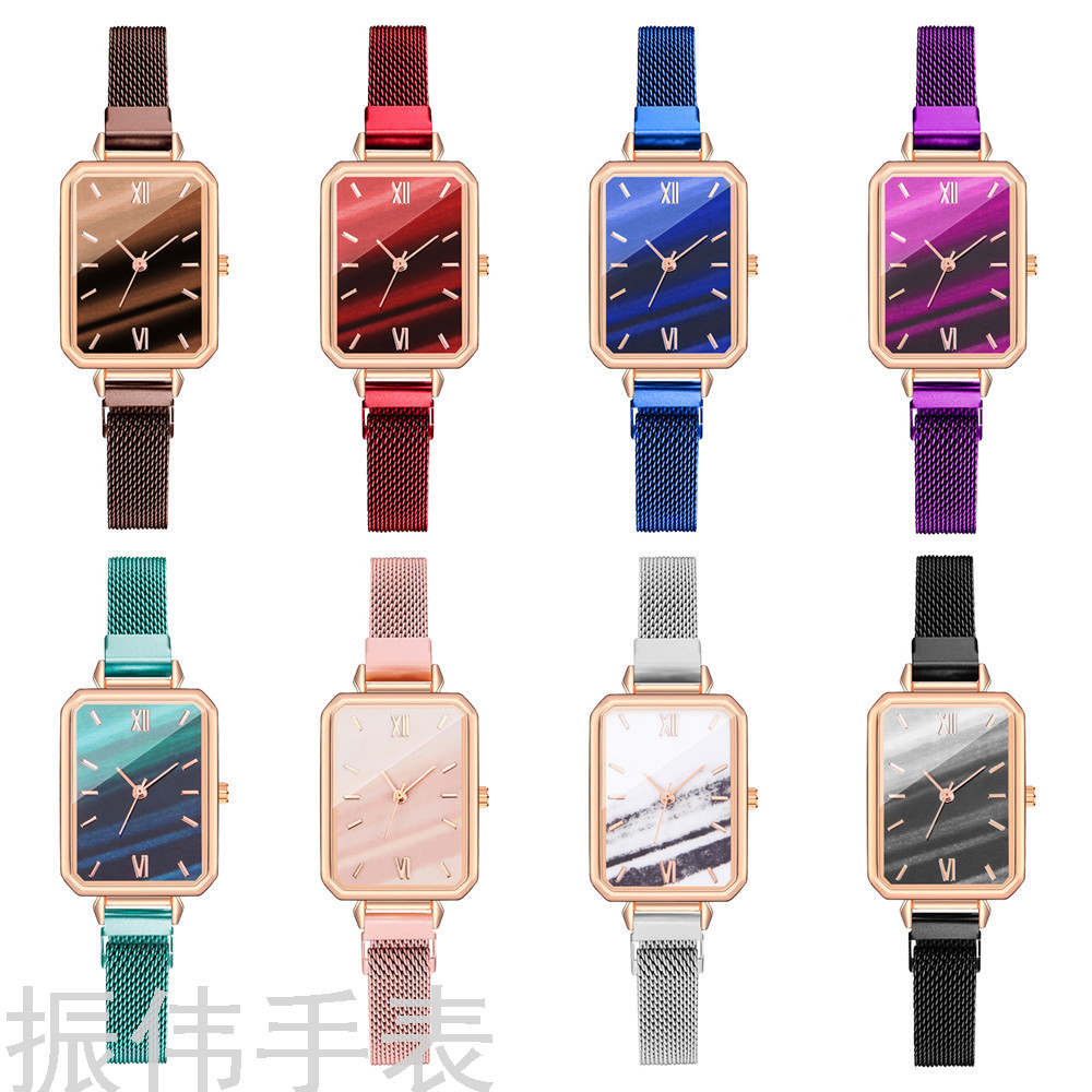 Douyin Fashion Milan with a small green watch, creative rectangular peacock pattern Roman numeral women's quartz watch details Picture