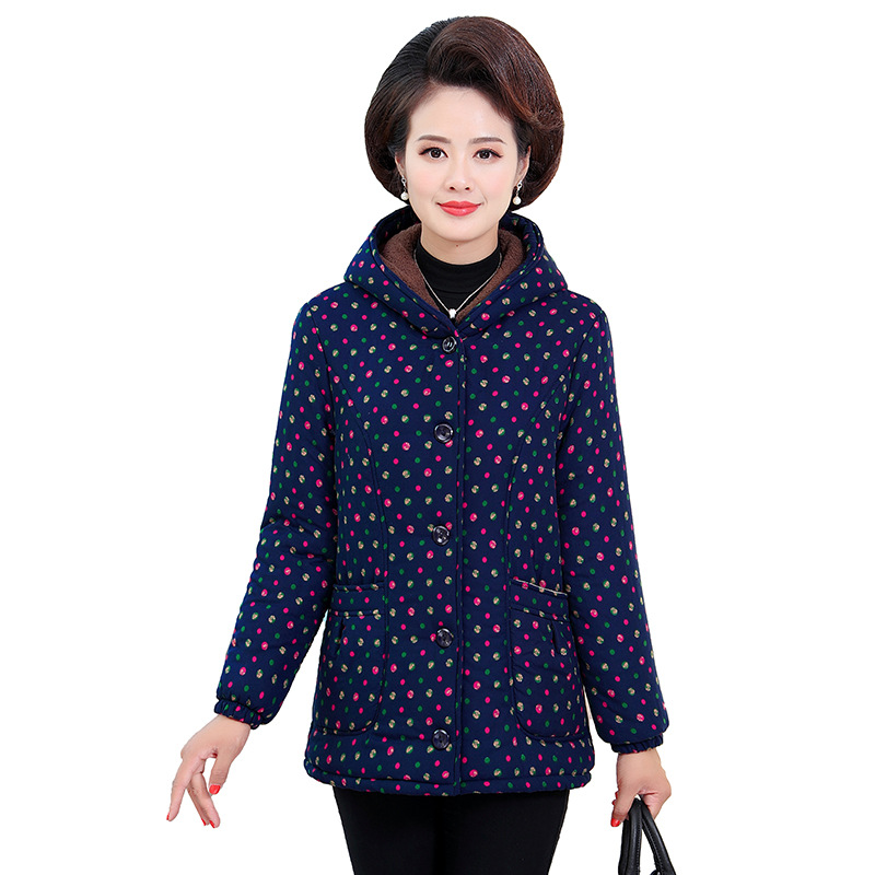 Short cotton-padded clothes for middle-aged and elderly women's winter wear with added fleece and thickening, short cotton-padded clothes for grandmothers, and large-sized cotton jackets for mothers aged 50 to 70 Application Scenario