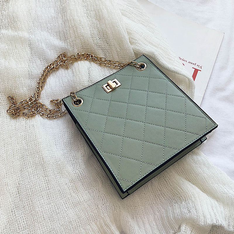 Bag foreign texture female bag 2019 new Ringer bag trend chic chain crossbody bag